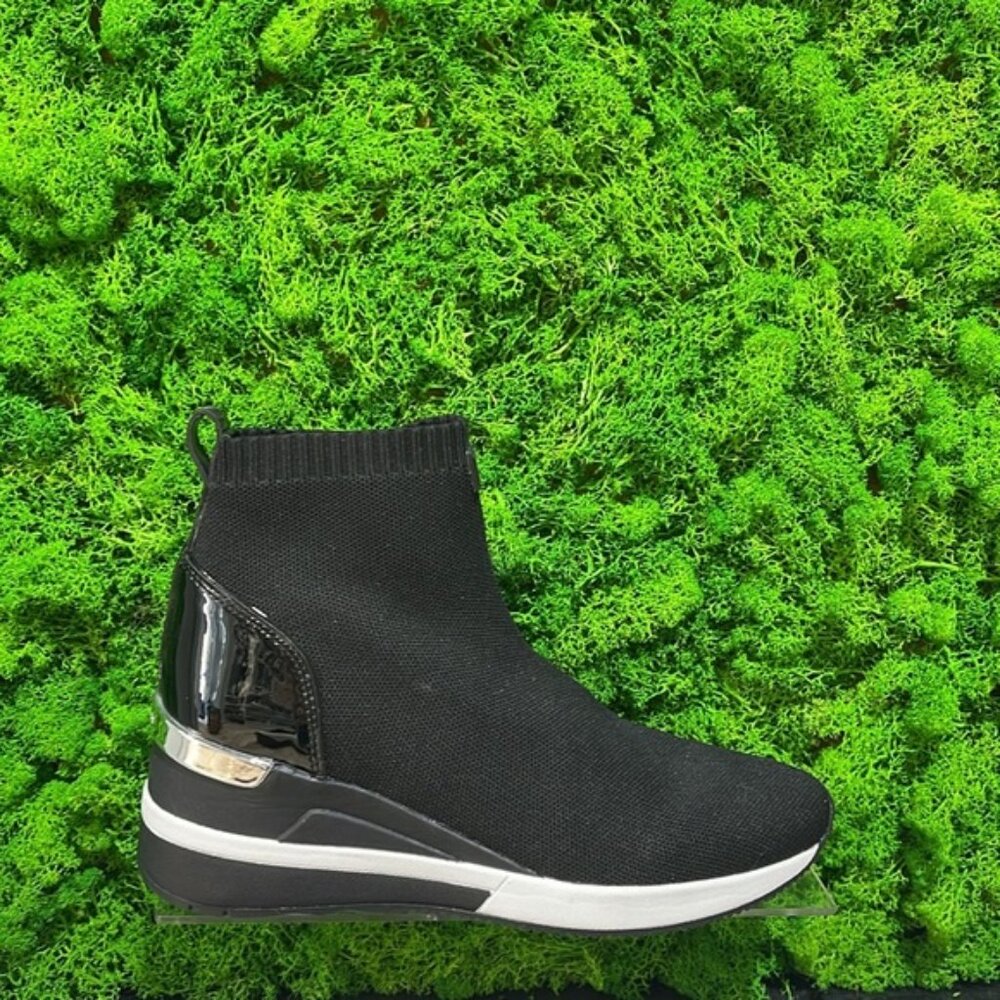 Michael Kors Skyler Stretch Knit Sock Sneaker - Picture 6 of 9